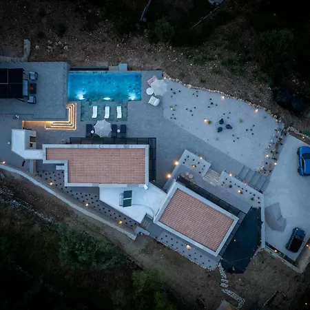 Villa Aluma Exclusive
